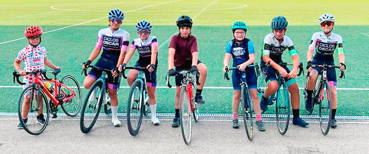 Los escolares vuelven a la pista en el XVI Trofeo Peña Ciclista Francisco Javier Cerezo de Tomelloso