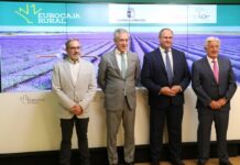 Eurocaja Rural refuerza su compromiso con el medio rural mediante un nuevo convenio con Recamder que movilizará hasta 60 millones de euros Eurocaja Rural refuerza su compromiso con el medio rural mediante un nuevo convenio con Recamder que movilizará hasta 60 millones de euros