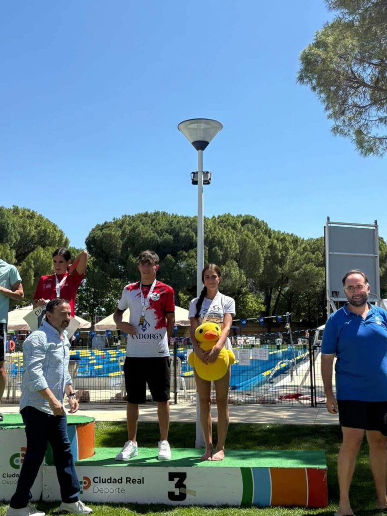 Siete podios para la natación tomellosera en el Campeonato Regional Infantil, Júnior y Absoluto de Verano 1 excelentes resultados club natacion tomelloso en ciudad real 9