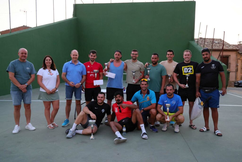 El frontón de Pareja celebra 125 años con un torneo de frontenis de primer nivel 1 frontenispareja 2