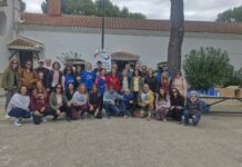 Más de 300 estudiantes del IES Airén convierten el deporte en una marcha solidaria Más de 300 estudiantes del IES Airén convierten el deporte en una marcha solidaria
