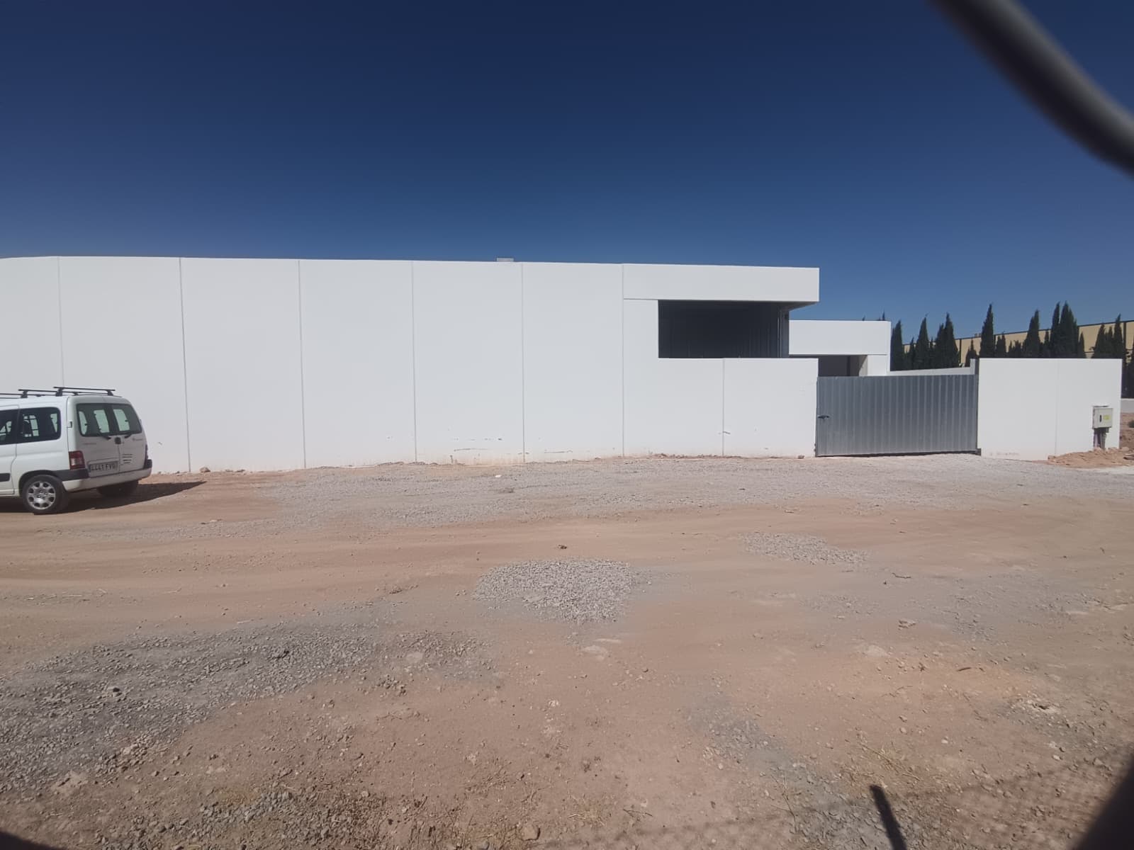 El futuro crematorio de Tomelloso entra en su fase final tras la instalación del horno