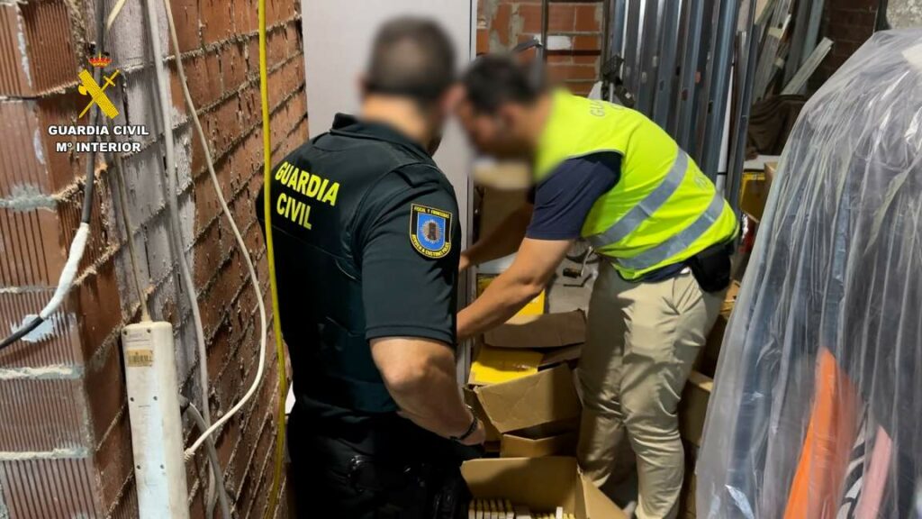 Intervenidos en Valencia 34.000 puros habanos falsificados que eran distribuidos por Europa 3 intervenidos 3400 puros habanos 3