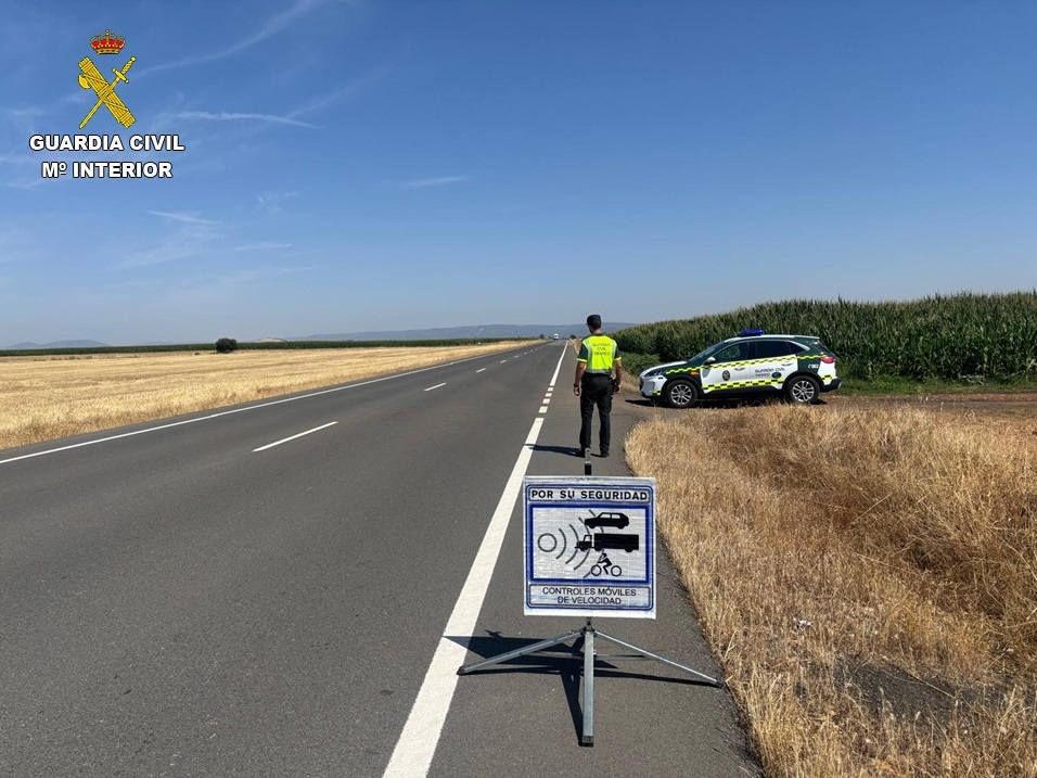 La Guardia Civil investiga al conductor de un vehículo por circular a más del doble de la velocidad máxima permitida