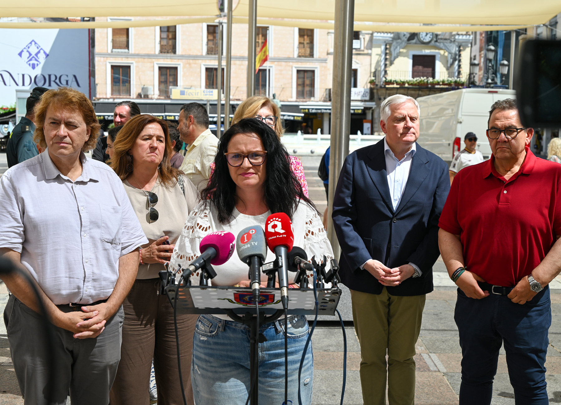 La Diputación provincial manifiesta su solidaridad con Almería y ofrece recursos del SCIS para extinguir el devastador incendio forestal de Los Gallardos 2 La Diputación provincial manifiesta su solidaridad con Almería y ofrece recursos del SCIS para extinguir el devastador incendio forestal de Los Gallardos