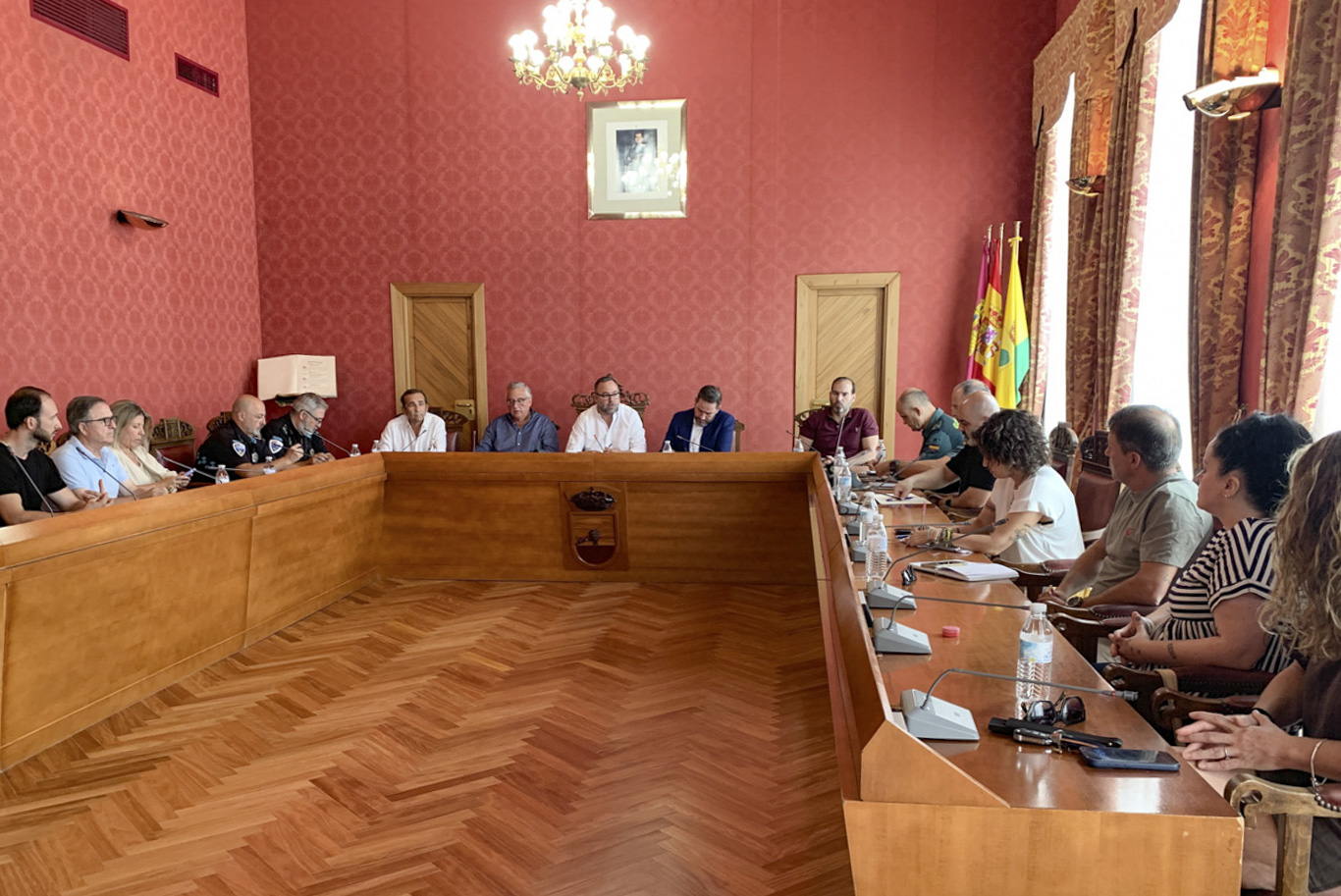La Junta Local de Seguridad de Tomelloso analiza la situación del barrio de San Juan y refuerza la coordinación para mejorar la seguridad 1 La Junta Local de Seguridad de Tomelloso analiza la situación del barrio de San Juan y refuerza la coordinación para mejorar la seguridad