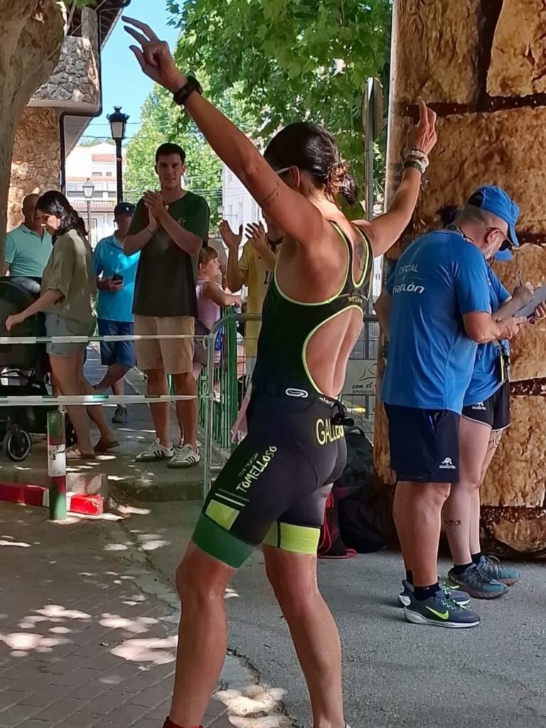 Laura Gallego conquista el tercer puesto femenino en el II Triatlón Río Mundo 5 Laura Gallego conquista el tercer puesto femenino en el Triatlón Río Mundo Sprint