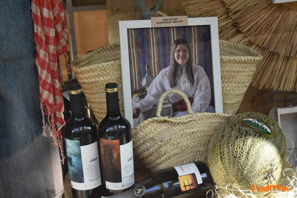 Tomelloso pone rostro a su Feria 2026 con la presentación de sus Madrinas y Padrino 4 madrinaspadrinos feria tomelloso05
