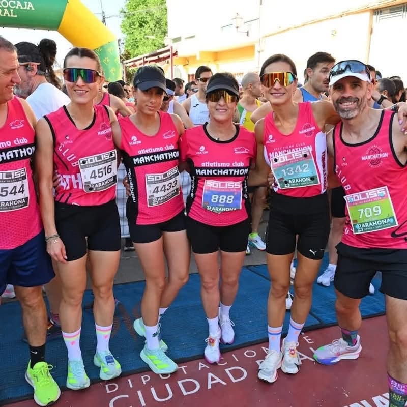 Manchathon firma un junio fucsia para recordar con podios, cantera y espíritu de equipo 1 mancathonesexitojunio 5