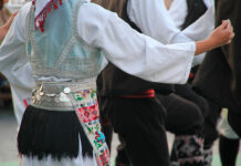 La Asociación Cultural Folklórica Recreativa «Manuel de Falla» continúa el sábado con el ciclo de actuaciones musicales de la Preferia La Asociación Cultural Folklórica Recreativa "Manuel de Falla" continúa el sábado con el ciclo de actuaciones musicales de la Preferia