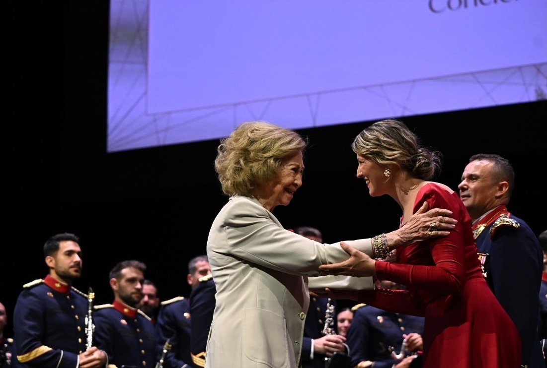 María Dolores Gaitán conquista el Teatro Real y recibe el reconocimiento de SM la Reina Sofía
