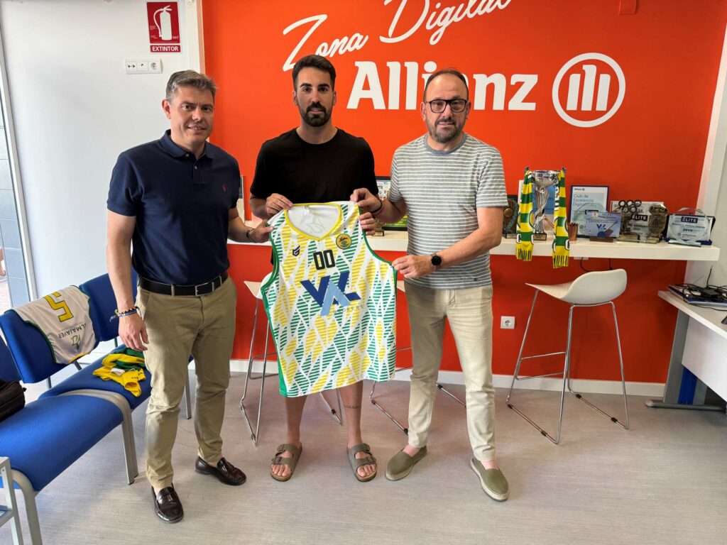 Mario Melero ficha por el Val Brokers C.B. Tomelloso 1 mariomelero 2