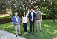 Grupo Nallam estrecha lazos con AFAS tras el éxito del certamen cultural inclusivo que devolvió las ganas de pintar a algunos de sus participantes Grupo Nallam estrecha lazos con AFAS tras el éxito del certamen que devolvió las ganas de pintar a algunos de sus participantes