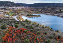 Pareja rechaza por unanimidad el parque eólico proyectado sobre uno de los principales espacios naturales del municipio Pareja rechaza por unanimidad el parque eólico proyectado sobre uno de los principales espacios naturales del municipio