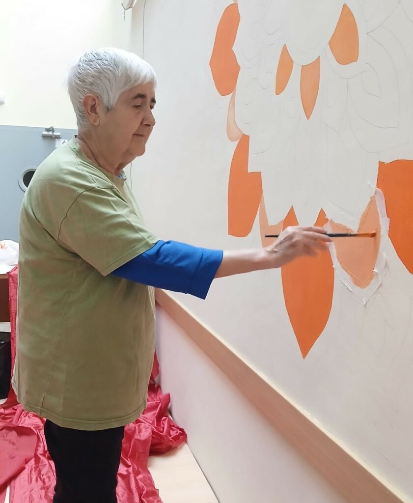 El Taller de Memoria del Centro de Mayores de Villacañas culmina el curso con una gran mandala colectiva 14 tallermemoriavillacanas 10