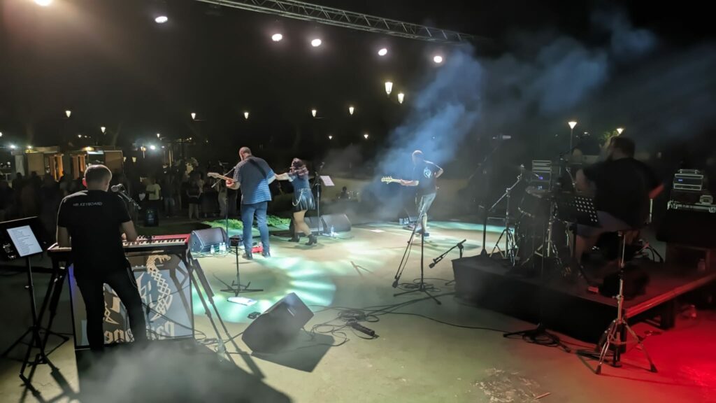Tomerock 2026 hace vibrar Tomelloso con dos noches de música y talento local 9 tomerock 2026 hace vibrar tomelloso con dos noches de musica y talento local 04