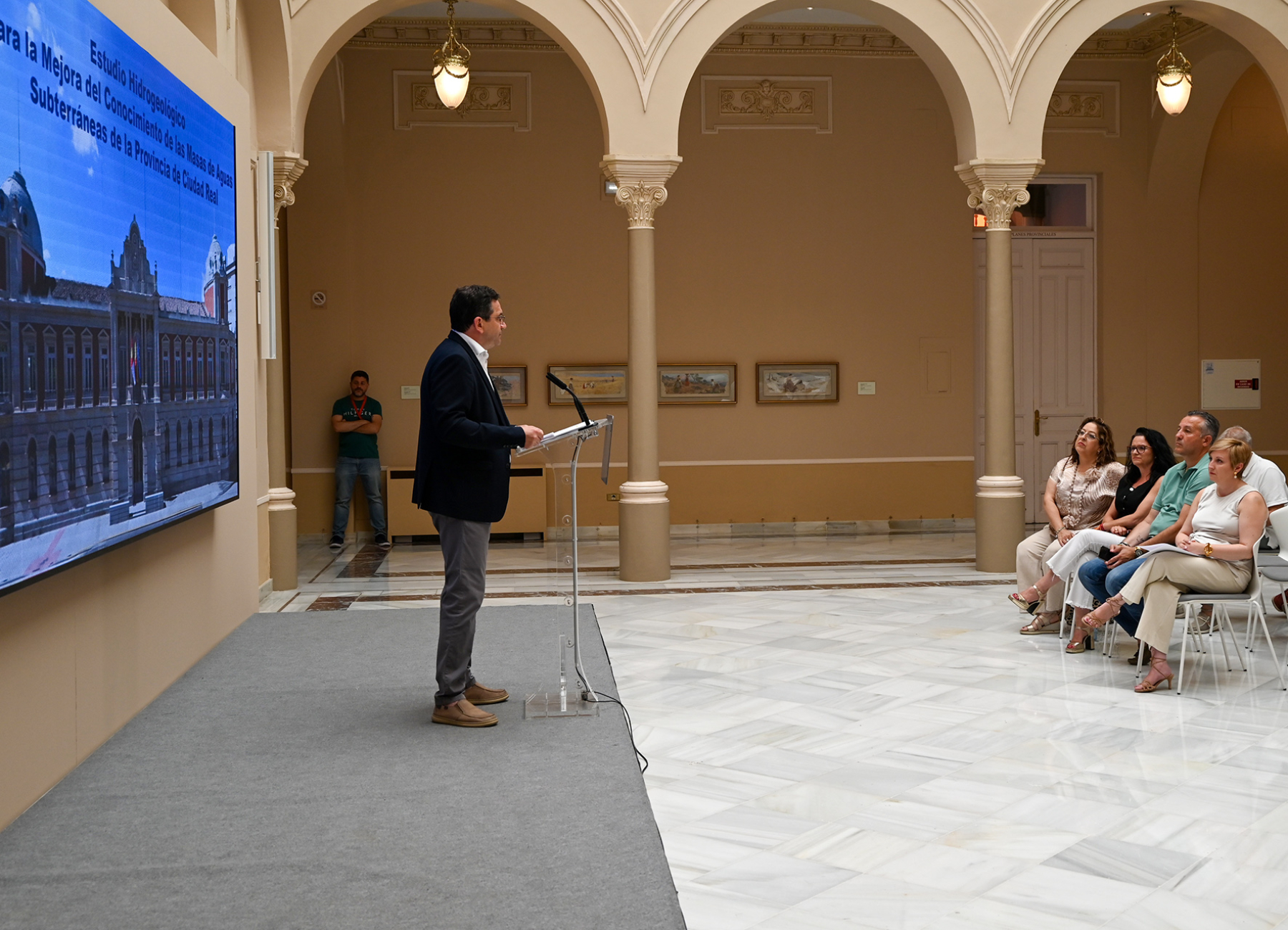 Valverde reclama actuaciones y soluciones que garanticen el agua para nuestra provincia de cara al futuro ante el descenso progresivo del Acuífero 23 6 Valverde reclama actuaciones y soluciones que garanticen el agua para nuestra provincia de cara al futuro ante el descenso progresivo del Acuífero 23