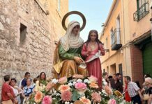 Villacañas celebra la festividad de Santa Ana con la tradicional procesión Villacañas celebra la festividad de Santa Ana con la tradicional procesión