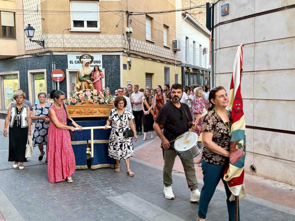Villacañas celebra la festividad de Santa Ana con la tradicional procesión 4 villacanas festividad santa ana 5