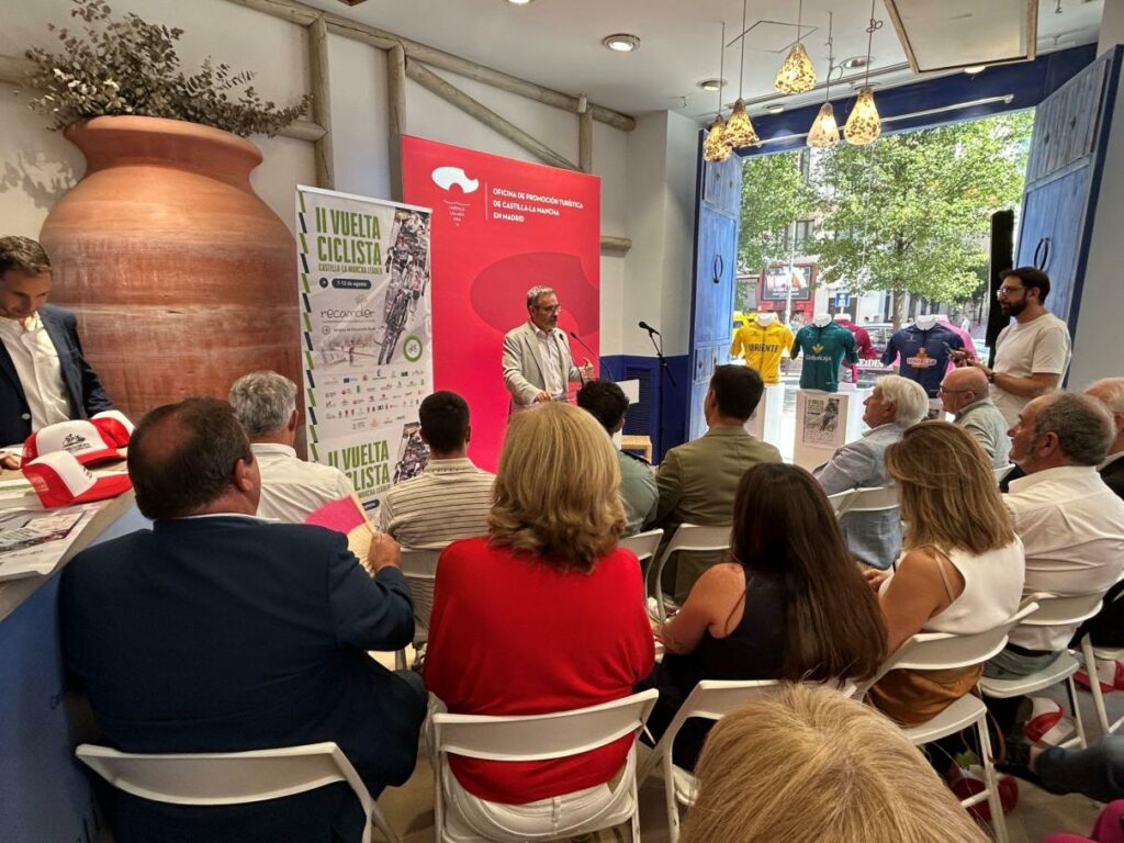 La II Vuelta Ciclista a Castilla-La Mancha LEADER, la única del mundo 100% rural, conquista la capital de España 1 vueltaciclistaclmleader 2