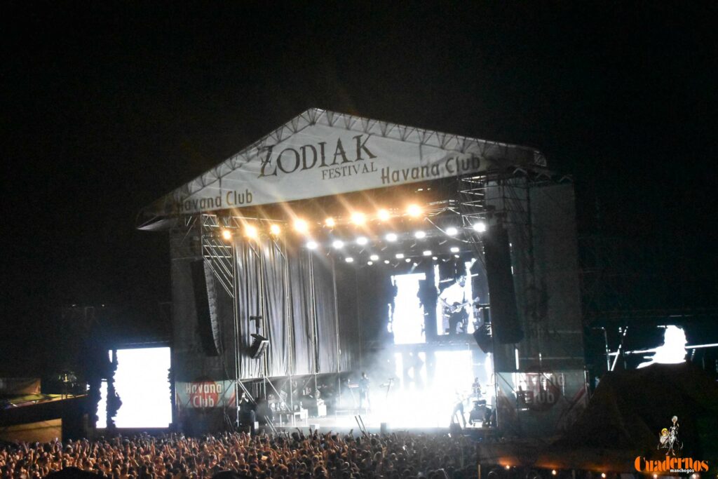 Siloé y Los Rebeldes hacen vibrar a varias generaciones en la segunda noche del Zodiak Festival de Tomelloso 93 zodiak sabado 18 07 2026 tomelloso 045