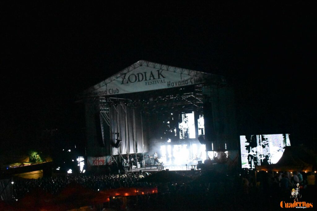 Siloé y Los Rebeldes hacen vibrar a varias generaciones en la segunda noche del Zodiak Festival de Tomelloso 83 zodiak sabado 18 07 2026 tomelloso 055