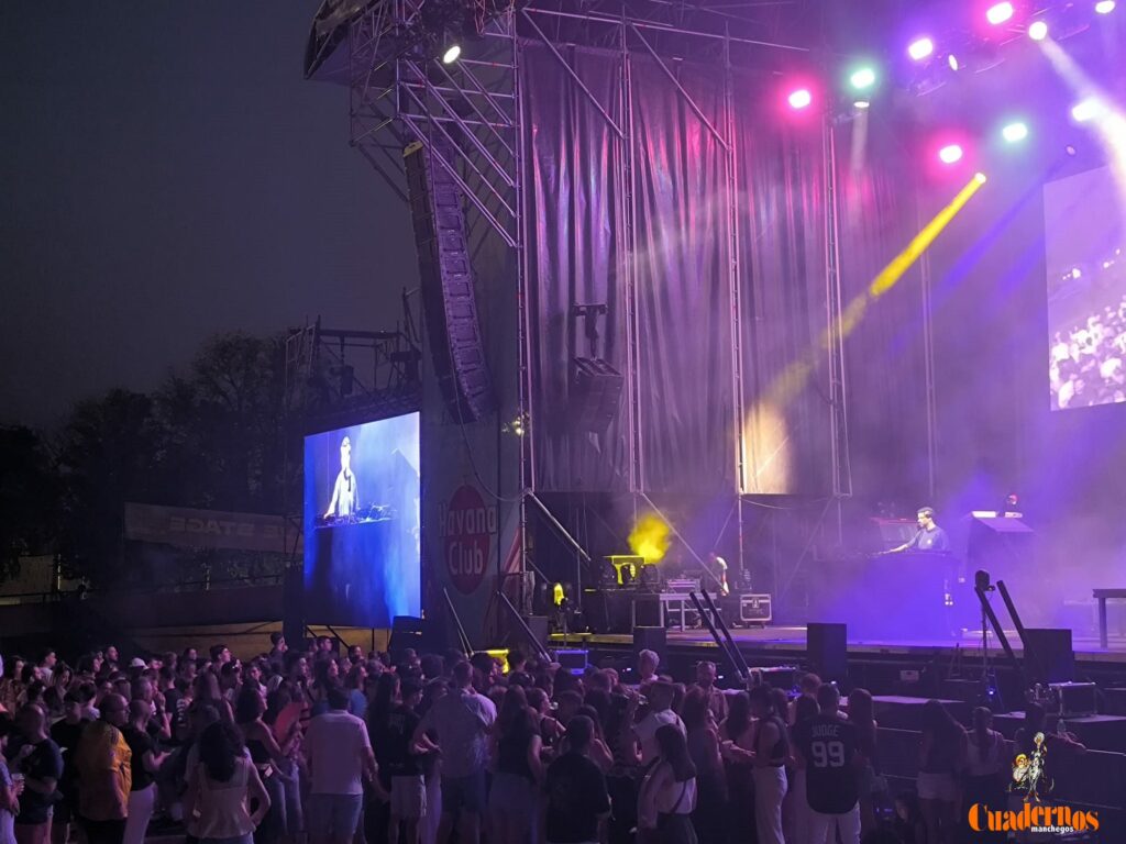 Siloé y Los Rebeldes hacen vibrar a varias generaciones en la segunda noche del Zodiak Festival de Tomelloso 3 zodiak sabado 18 07 2026 tomelloso 135