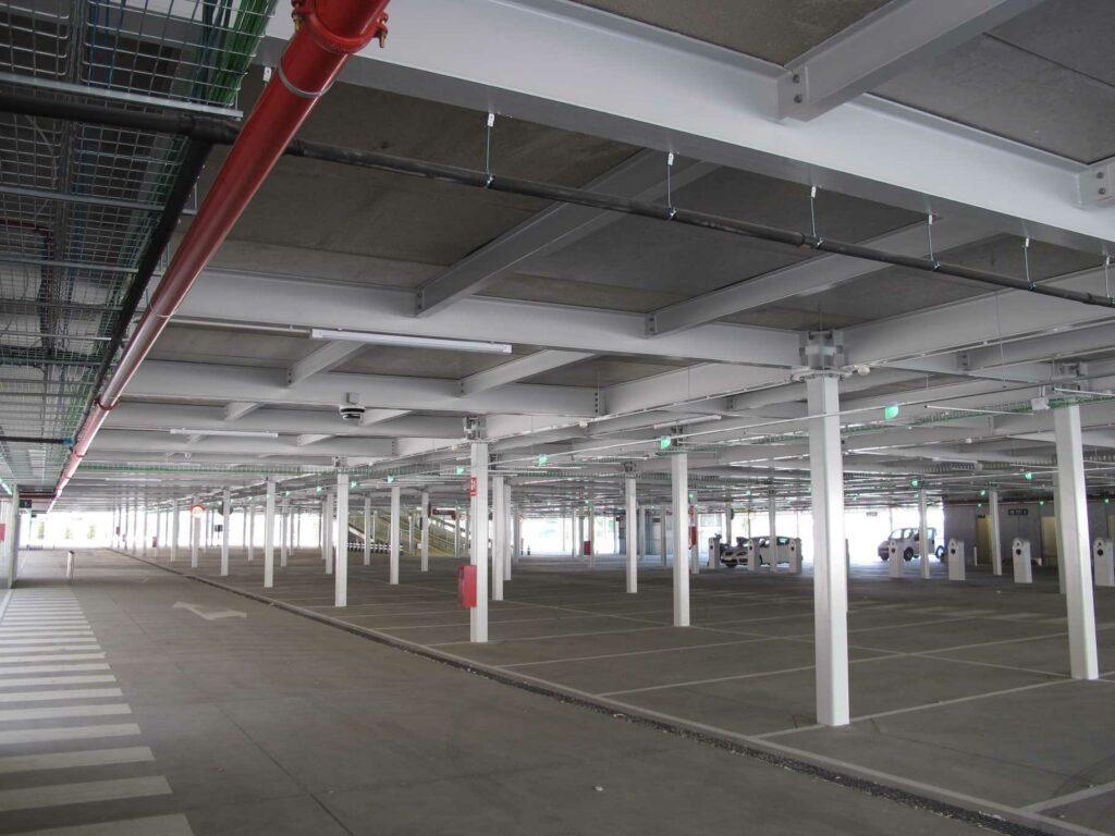 Atocha estrena 1.357 plazas de aparcamiento con un innovador sistema sostenible de Anrotech 3 adif anrotech 3