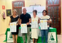 ASAJA conmemora cuatro décadas de compromiso con los viticultores con la XL edición del Día del Viticultor en Tomelloso ASAJA conmemora cuatro décadas de compromiso con los viticultores con la XL edición del Día del Viticultor en Tomelloso