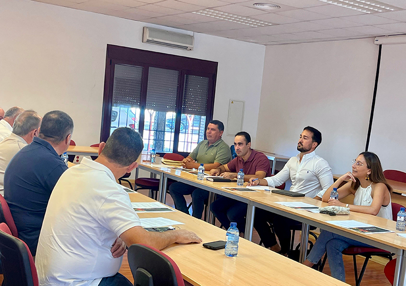 ASAJA Castilla-La Mancha anuncia una vigilancia activa de la campaña del pistacho para defender al productor
