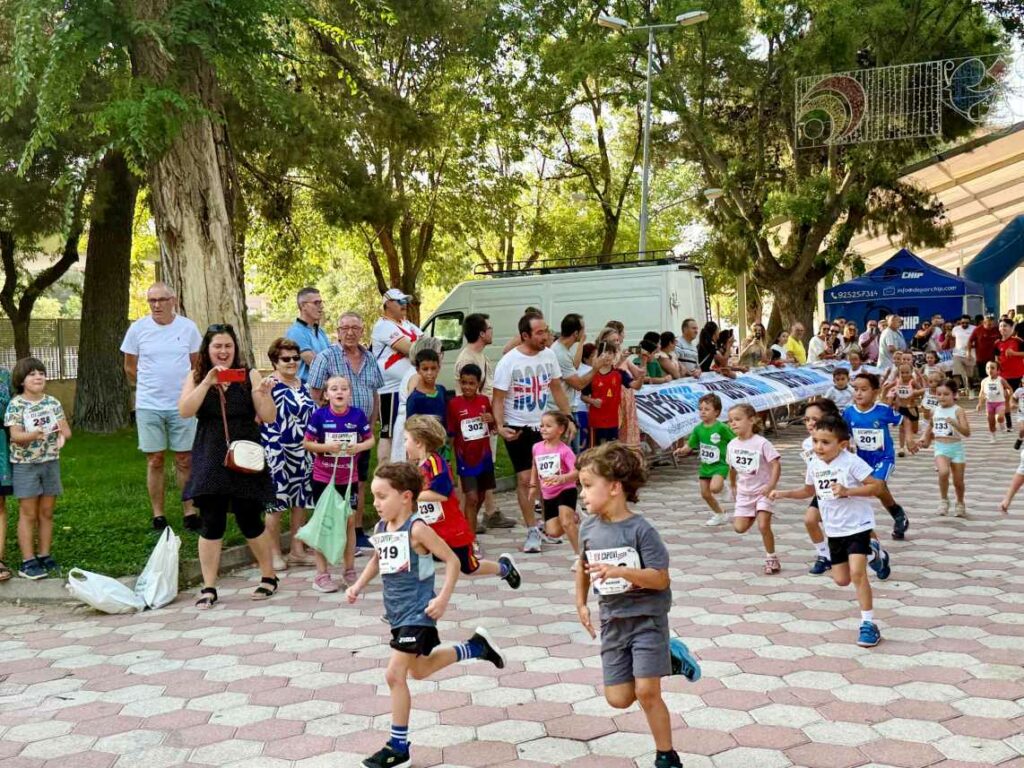 Rubén Monreal Utrila y María Lucía Arnáiz Sánchez-Panadero ganan la 19ª Carrera Popular de Villacañas 2 carrerapopular villacanas 4