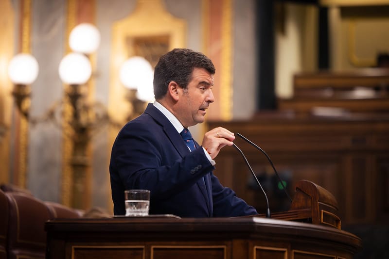 Chamorro: «La ley de la cadena alimentaria del PSOE es un fraude, los agricultores en esta vendimia no cubrirán los costes de producción»