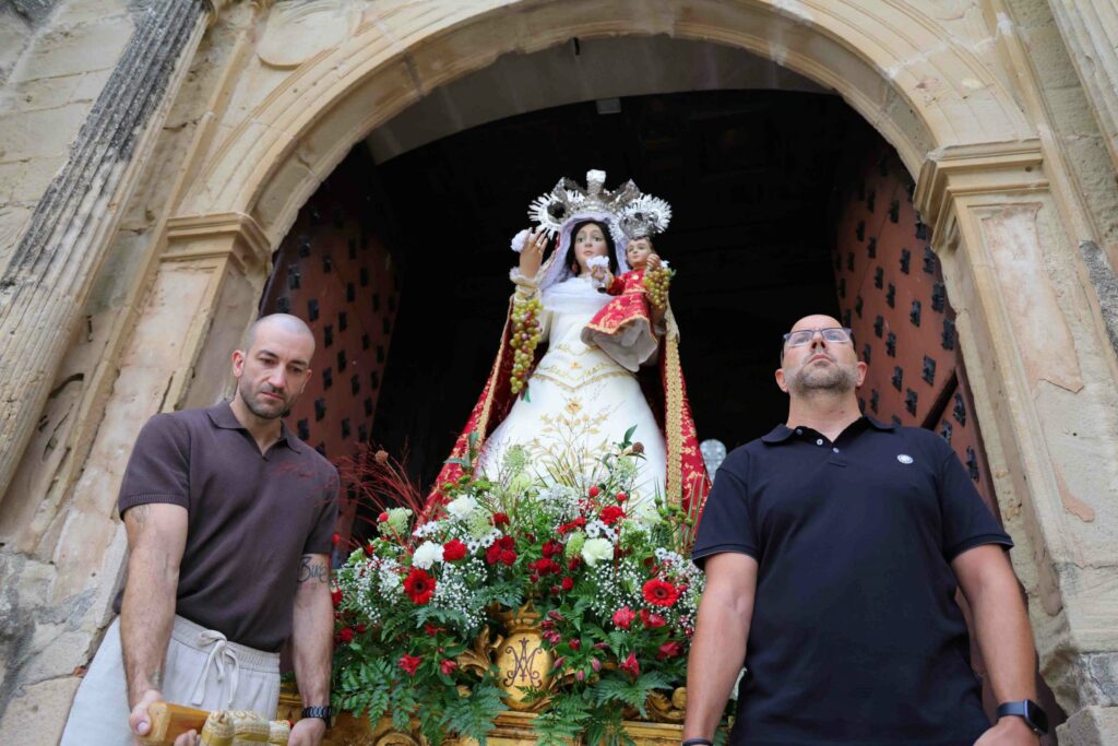 Cogolludo renueva ante la Virgen de los Remedios una devoción con más de cuatro siglos de historia 9 cogolludo virgen remedios 9