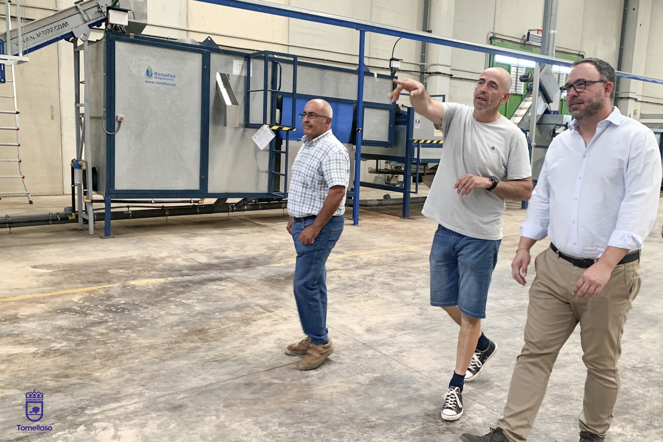 Pistalife consolida en Tomelloso el pistacho como alternativa agrícola con proyección internacional 1 El alcalde visita la cooperativa Pistalife para conocer de primera mano sus instalaciones y su proceso de producción