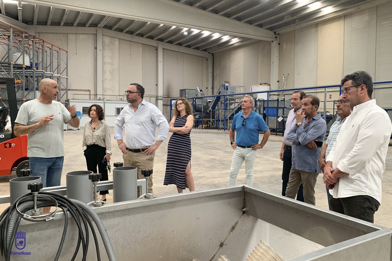 El alcalde visita la cooperativa Pistalife para conocer de primera mano sus instalaciones y su proceso de producción