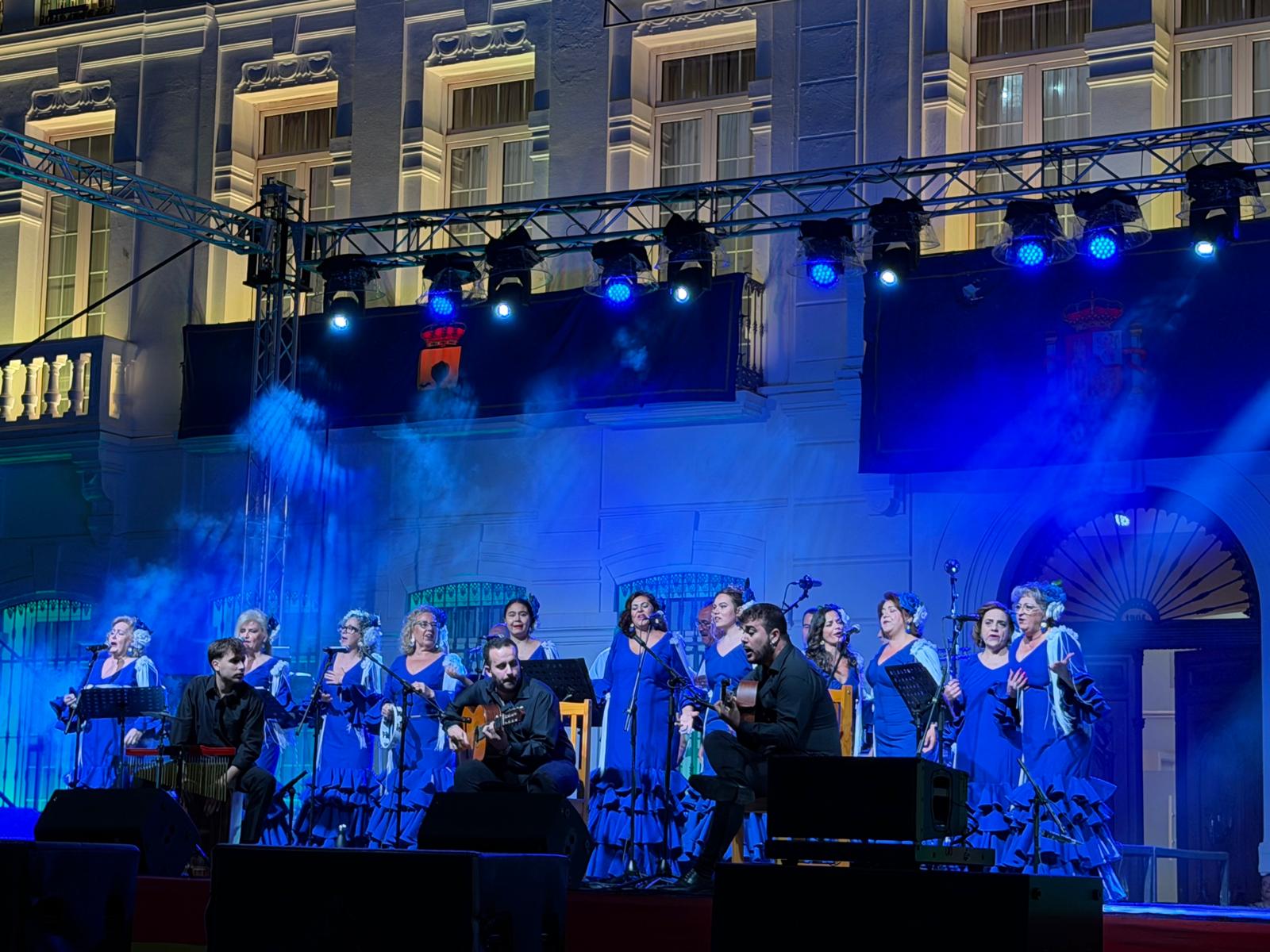 Tomelloso se deja llevar por el compás rociero en plena Feria