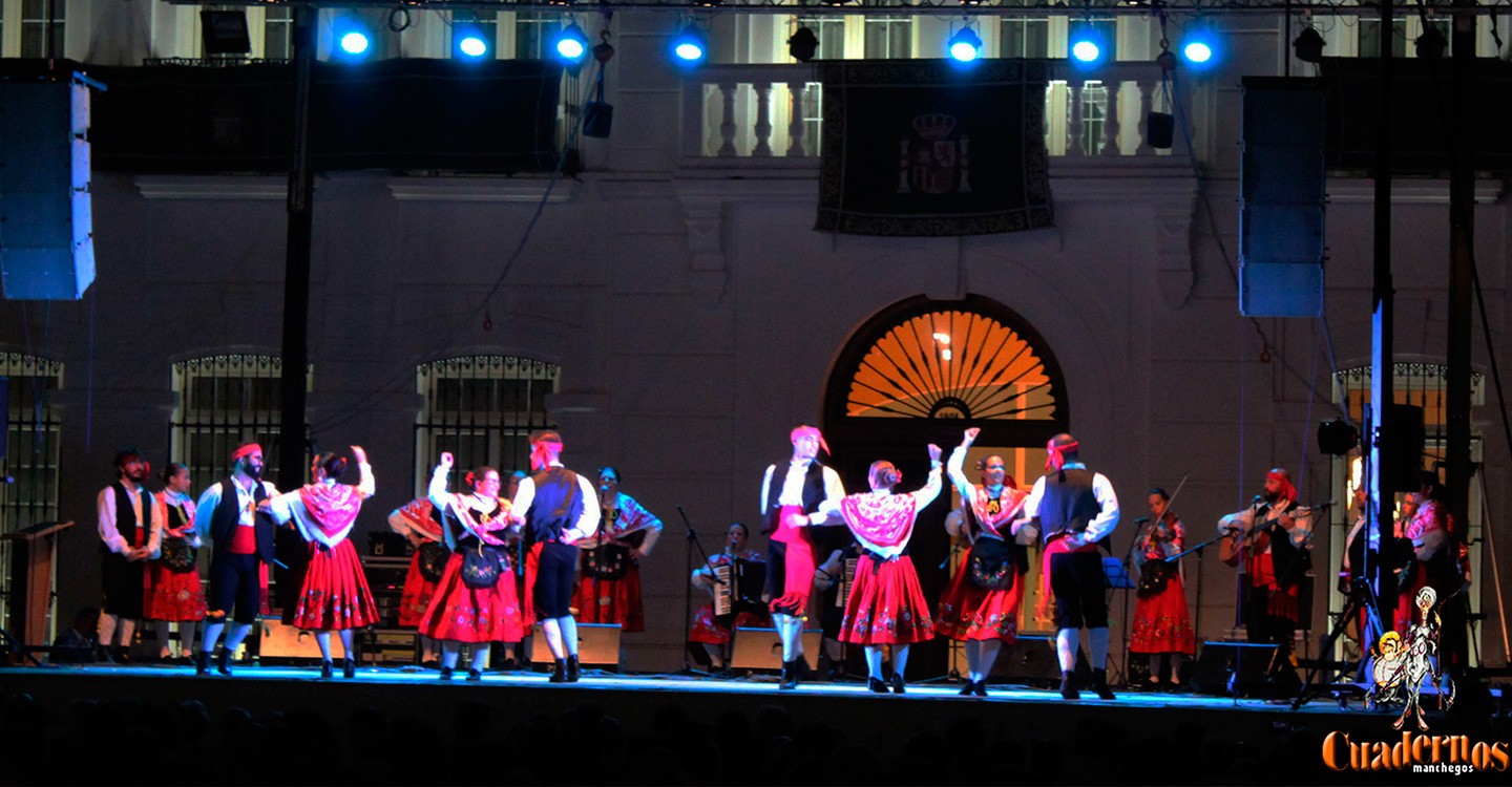 El XLV Festival de Folklore “Ciudad de Tomelloso” llenará de tradición la Plaza de España