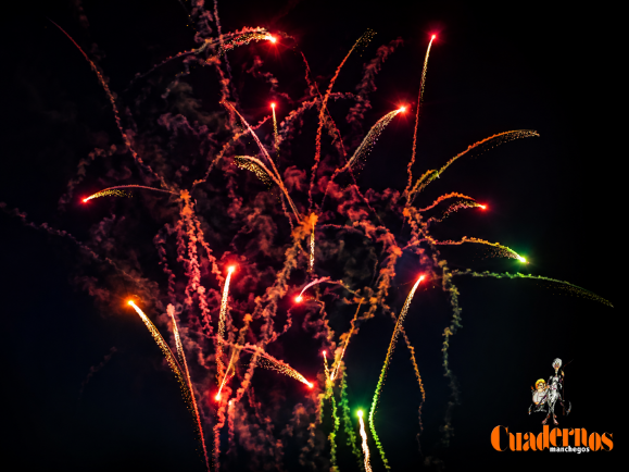 La tradicional pólvora vuelve a iluminar el cielo de Tomelloso en el inicio de una Feria y Fiestas 2026 muy esperada 4 fuegos artificiales feria 2026 7