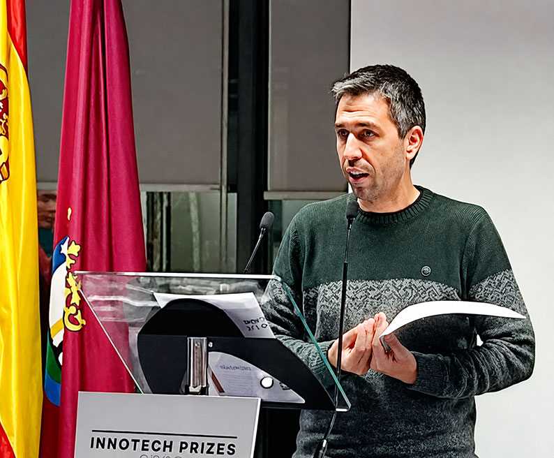 La innovación educativa desde la escuela rural llega a los Open Education Awards for Excellence 2026 de la mano de Ernesto Bautista Santurino Díaz