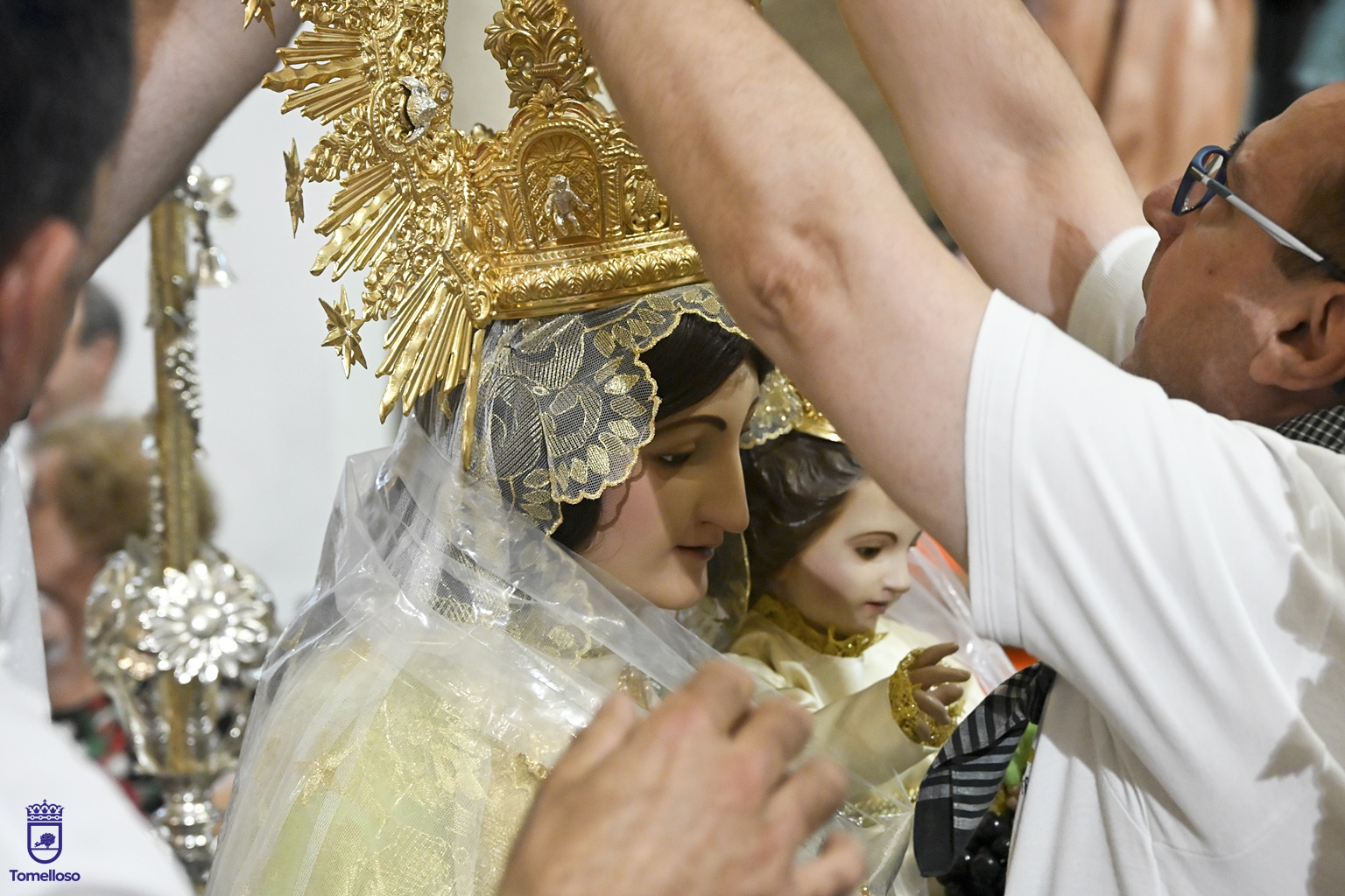 Javier Navarro renueva su Voto a la Virgen de las Viñas con un mensaje de esperanza, unidad y compromiso con el futuro 10 Javier Navarro renueva su Voto a la Virgen de las Viñas con un mensaje de esperanza, unidad y compromiso con el futuro