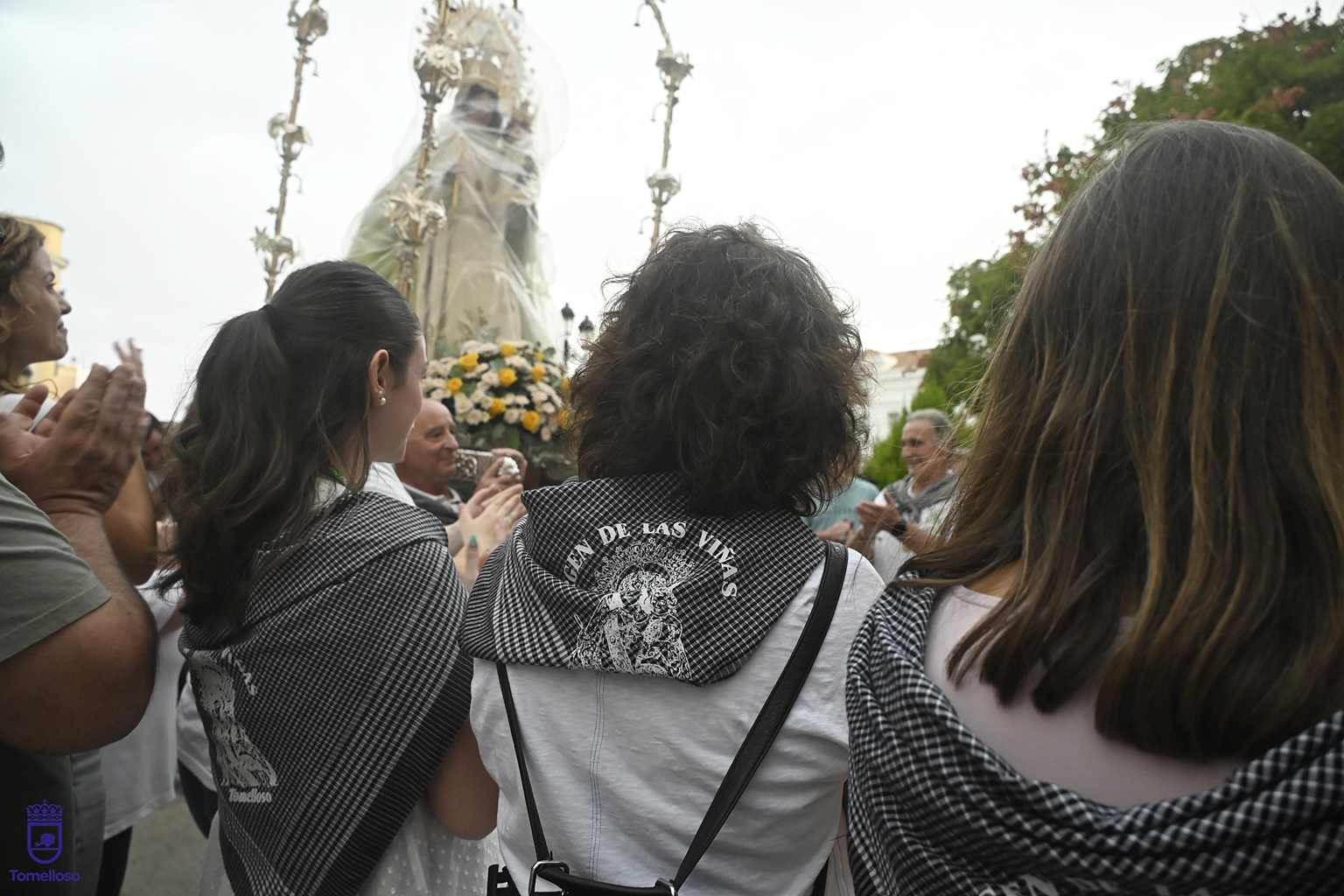 Javier Navarro renueva su Voto a la Virgen de las Viñas con un mensaje de esperanza, unidad y compromiso con el futuro 7 Javier Navarro renueva su Voto a la Virgen de las Viñas con un mensaje de esperanza, unidad y compromiso con el futuro
