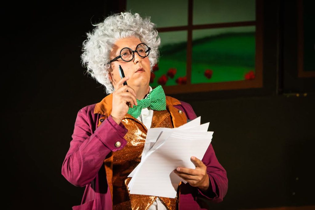 «La Máquina del Tiempo» conquista el Auditorio de Verano de Argamasilla de Alba con música, humor y esencia cervantina 24 maquinadeltiempoargamasilla 19