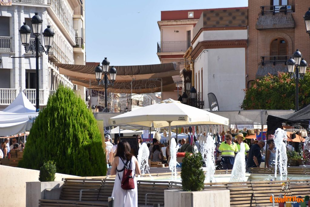 La plaza de Tomelloso celebra dos décadas de mercado tradicional con más participación que nunca 46 mercado tradicional tomelloso 2026 01