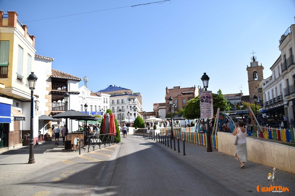 La plaza de Tomelloso celebra dos décadas de mercado tradicional con más participación que nunca 44 mercado tradicional tomelloso 2026 02