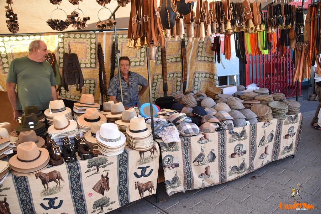 La plaza de Tomelloso celebra dos décadas de mercado tradicional con más participación que nunca 18 mercado tradicional tomelloso 2026 23