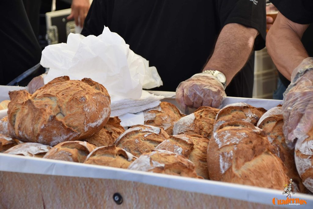 La plaza de Tomelloso celebra dos décadas de mercado tradicional con más participación que nunca 6 mercado tradicional tomelloso 2026 35