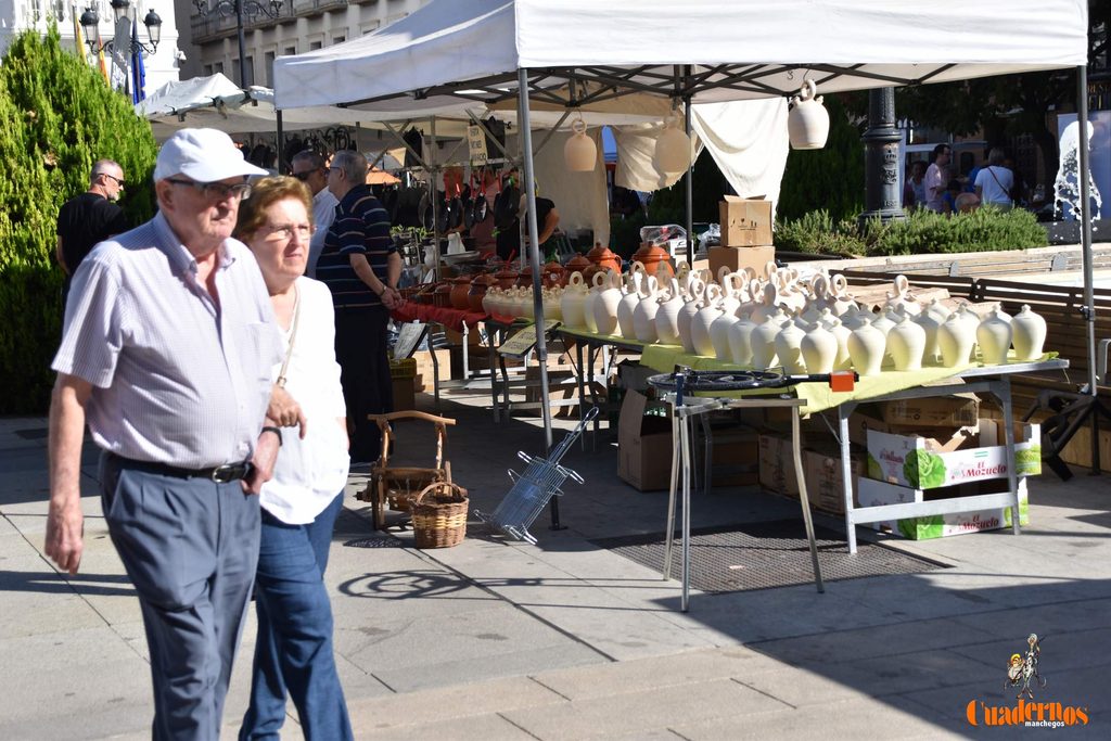 La plaza de Tomelloso celebra dos décadas de mercado tradicional con más participación que nunca 57 mercado tradicional tomelloso 2026 46