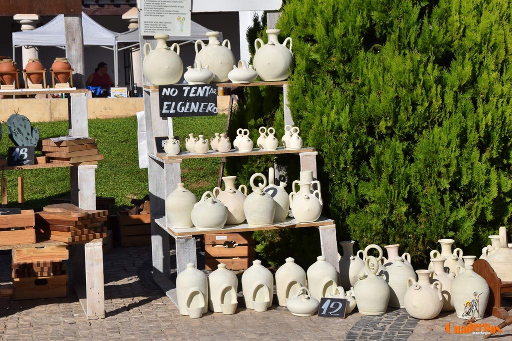 La plaza de Tomelloso celebra dos décadas de mercado tradicional con más participación que nunca 43 mercado tradicional tomelloso2026 2