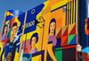 Un mural de 16 metros de altura recupera los rostros y recuerdos del mercado municipal de Valdepeñas Un mural de 16 metros de altura recupera los rostros y recuerdos del mercado municipal de Valdepeñas