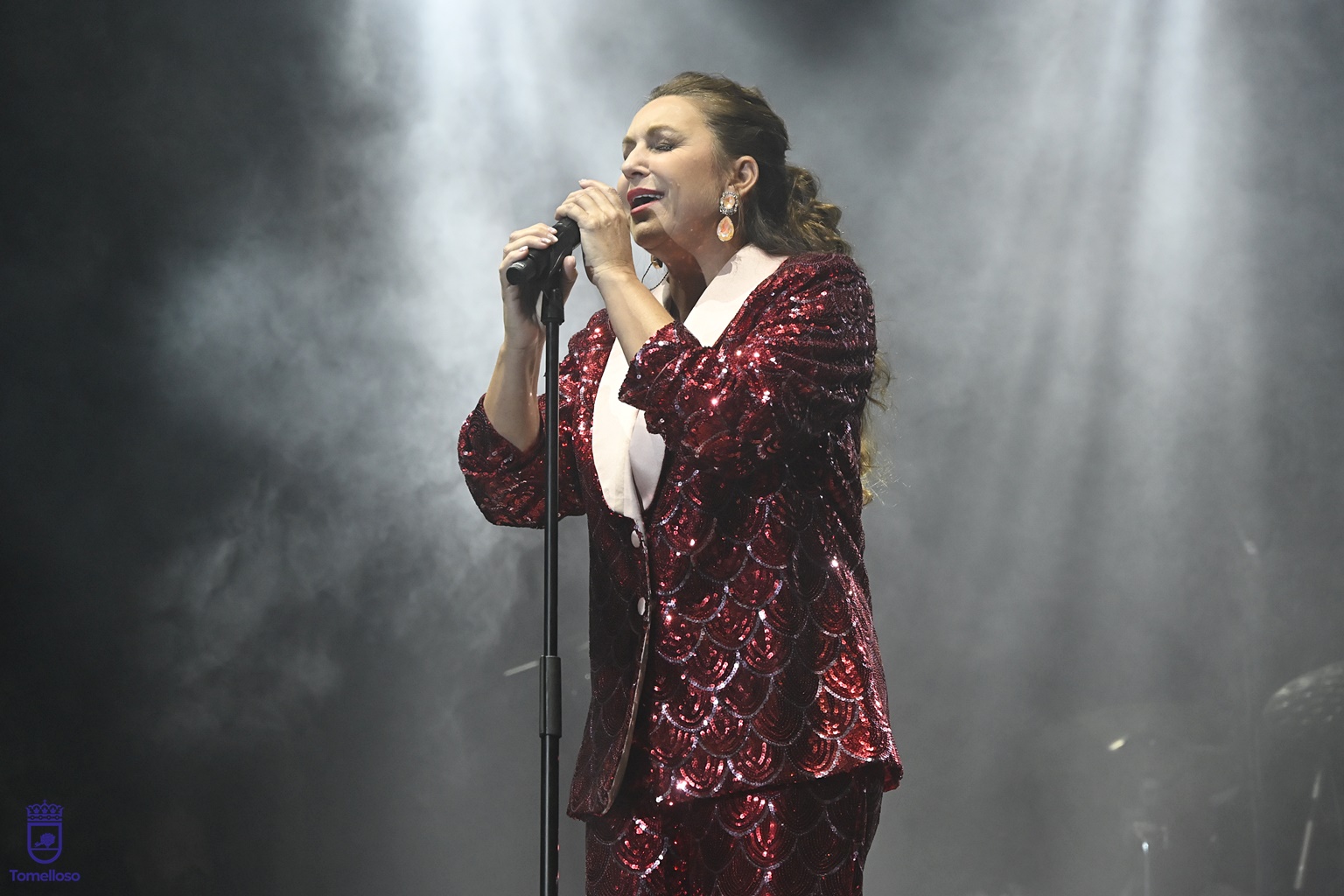 Niña Pastori despide la música de la Feria de Tomelloso ante 3.000 personas en el Paco Gálvez 1 Niña Pastori cierra la programación musical de la Feria y Fiestas de Tomelloso con una gran noche de flamenco y emoción